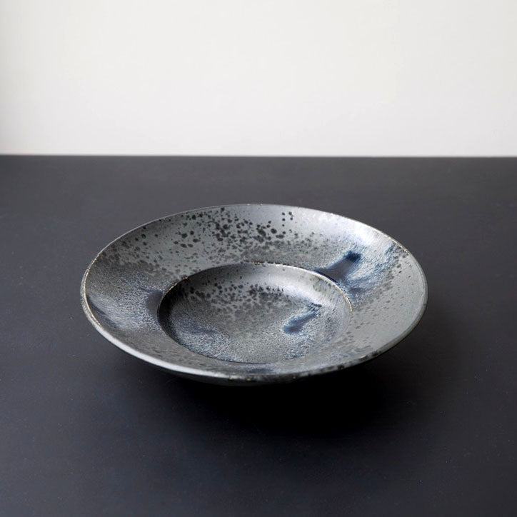 Large Flat Out Bowl / Black / Shape #11, Glaze E