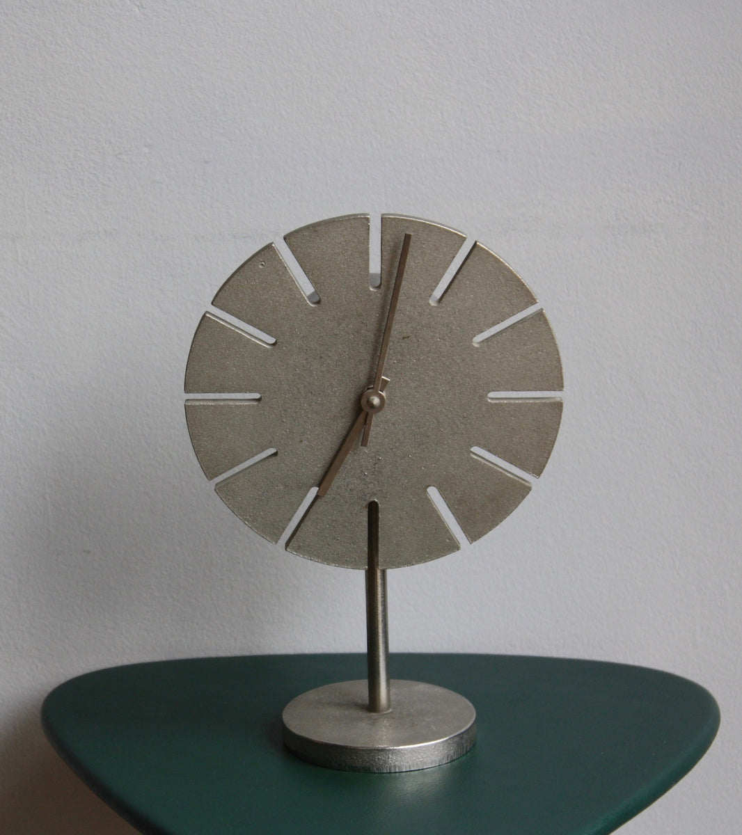 Cast Nickel Table Clock Carl Auböck - Image 14