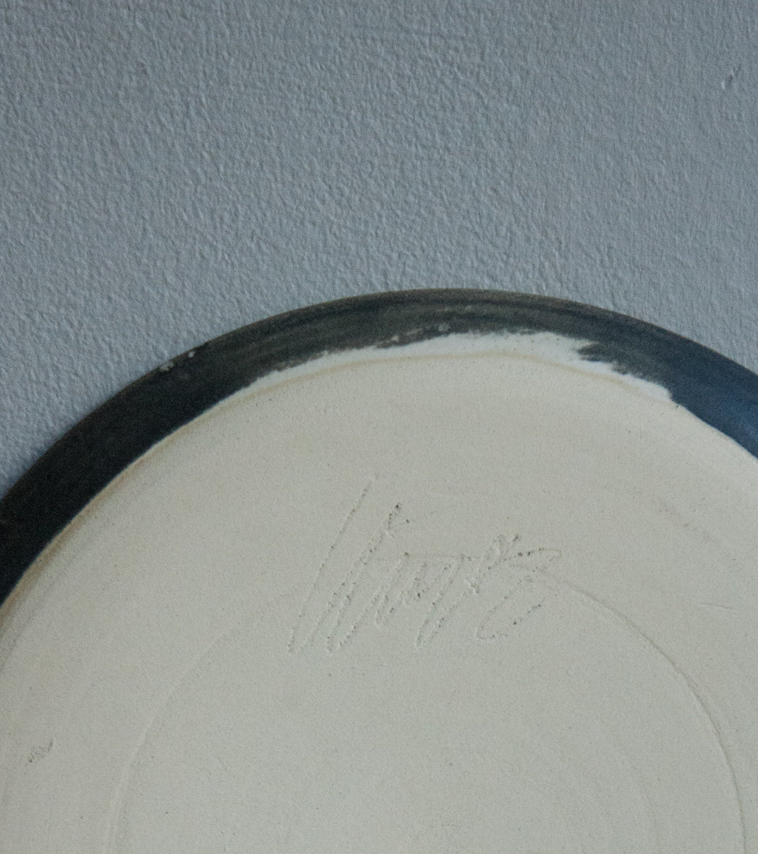 Medium Flat Plate 5Black & White Glaze Kasper Würtz - Image 7
