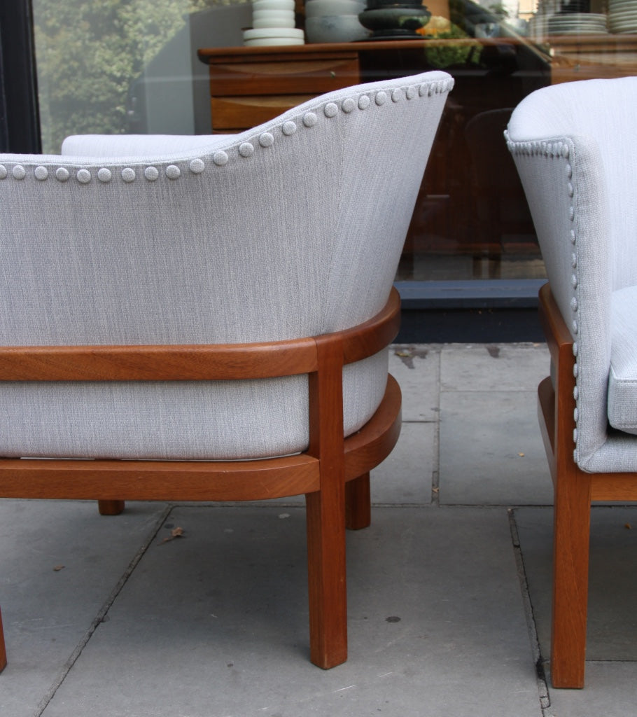 Pair of MK51 Easy Chairs Mogens Koch - Image 6