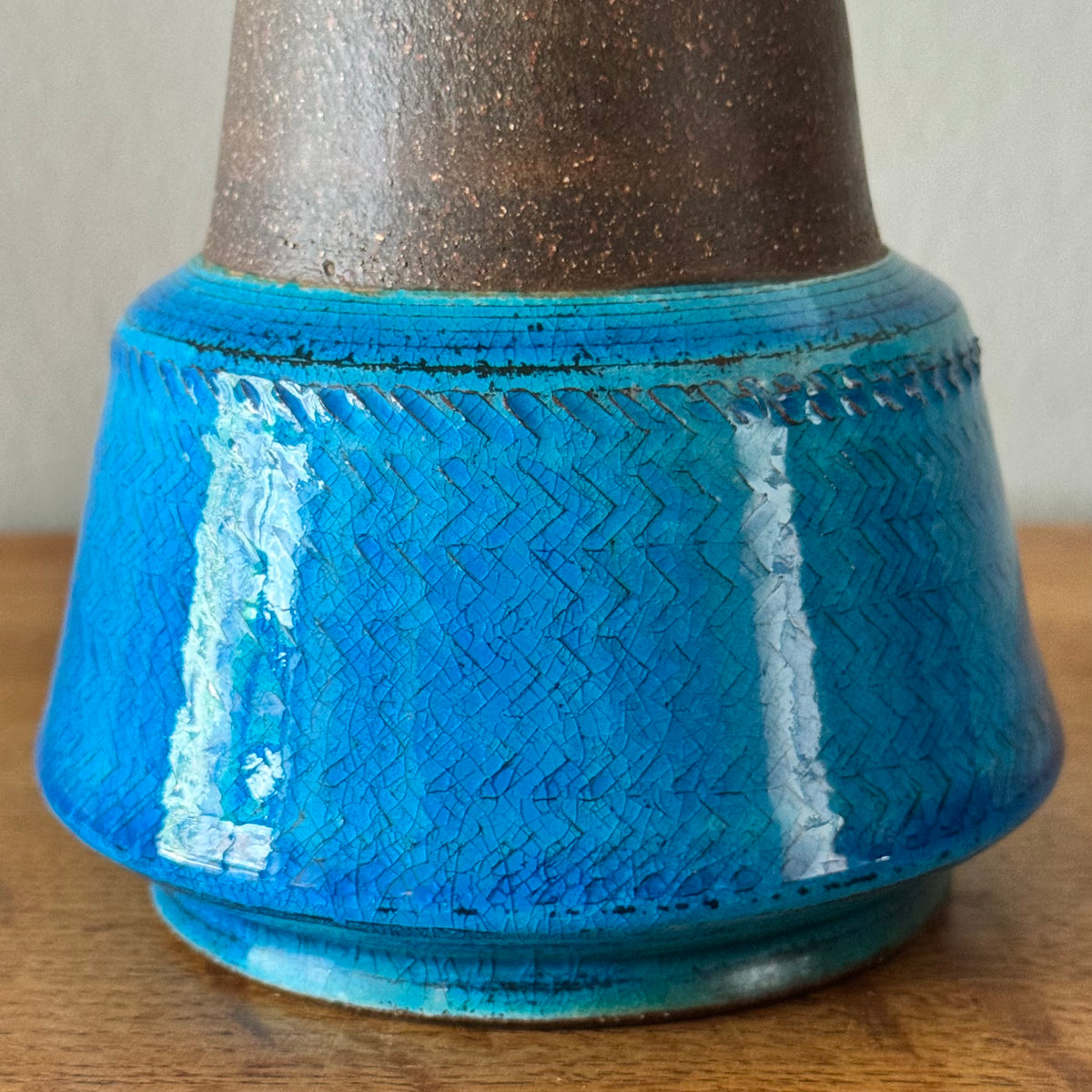 Blue stoneware table lamp from Denmark, by Herman A. Kähler and Nils Kähler. This Danish ceramic piece combines sculptural form and warm glaze tones, representative of mid-century Scandinavian lighting design.