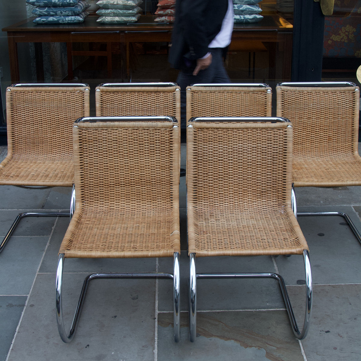 A set of 6 MR10 chairs/ Mies van der Rohe, Germany