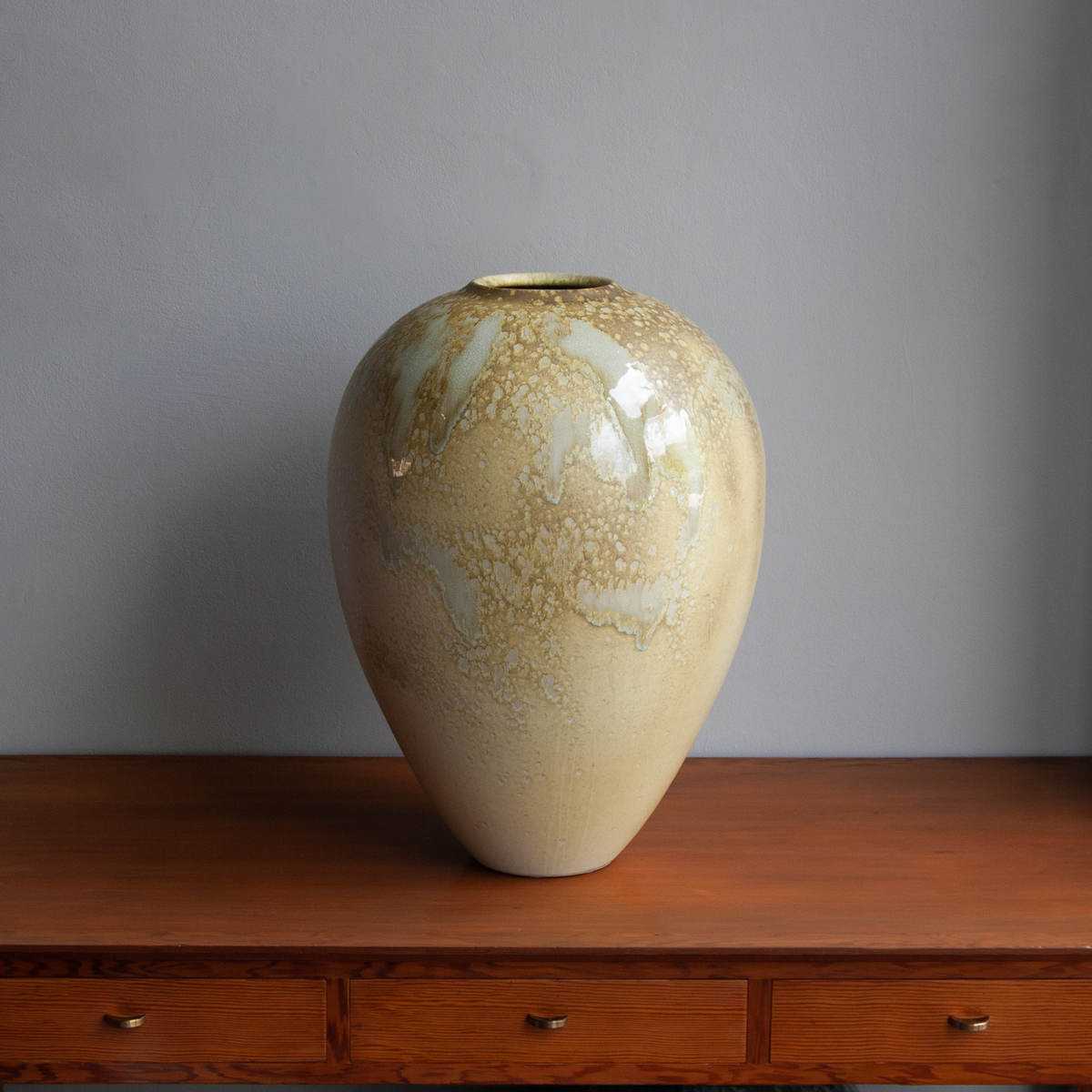 Large Broad-Shouldered Baluster Vase / White & Yellow Glaze