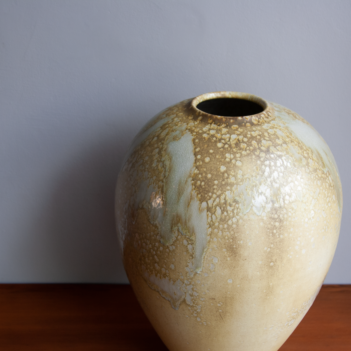 Large Broad-Shouldered Baluster Vase / White & Yellow Glaze