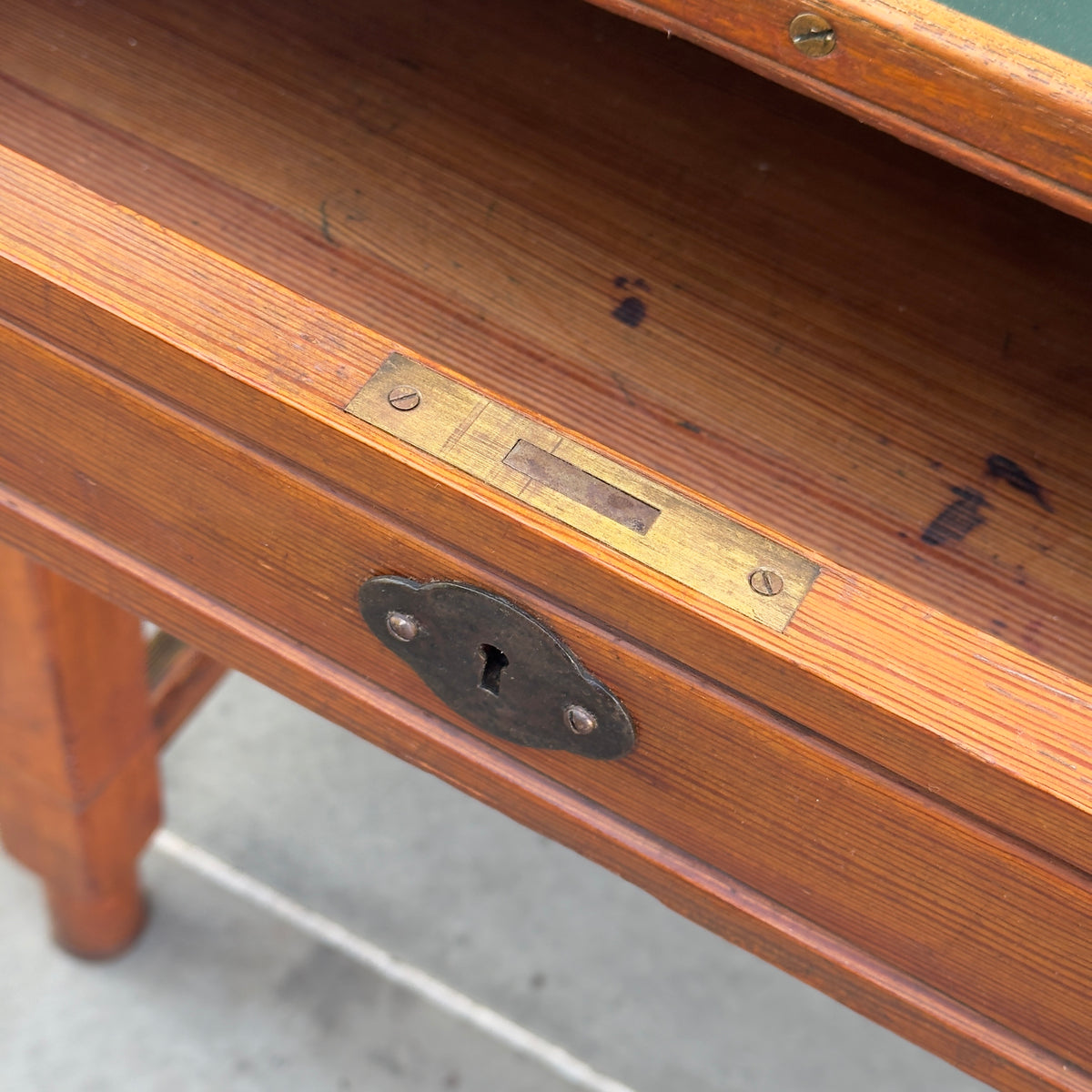 Skønvirke Pine Desk/ Martin Nyrop/Denmark, 1905