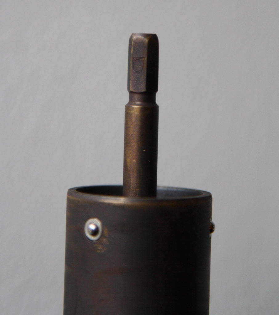 A special limited edition collection of pepper mills by Carl Auböck, available at Sigmar London. Featuring copper-plated brass, cross-filed brass, patinated brass, matt-nickel finishes, and solid copper, the collection includes designs by Michael Anastassiades and reflects exceptional craftsmanship from the Auböck workshop in Vienna.