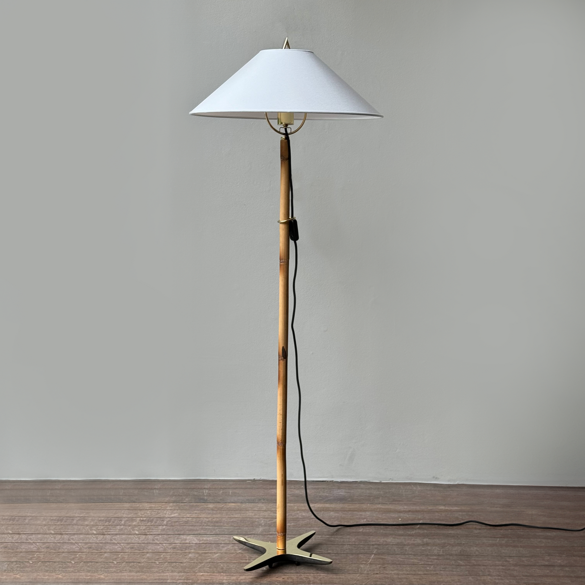 Floor Light "X" #3715 Werkstätte Carl Auböck