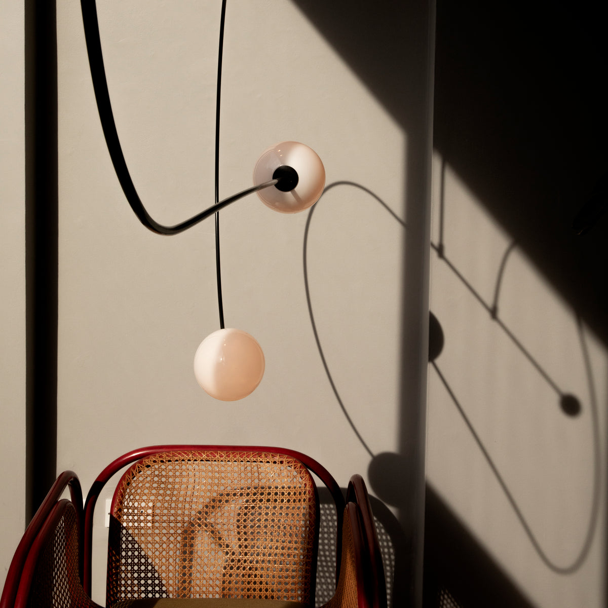 Mobile Chandelier 13 / Michael Anastassiades