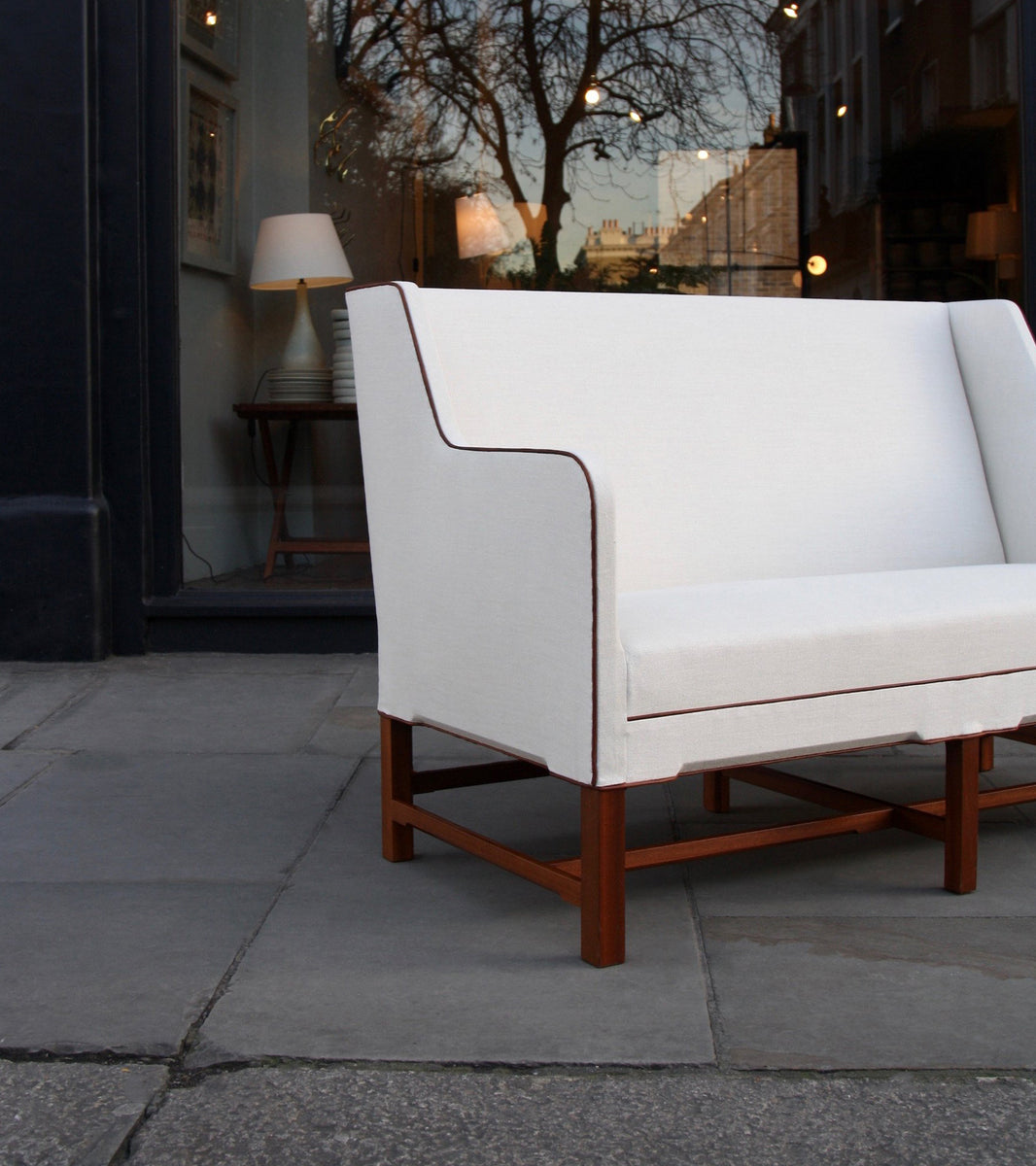 Model 4118 Sofa / Kaare Klint