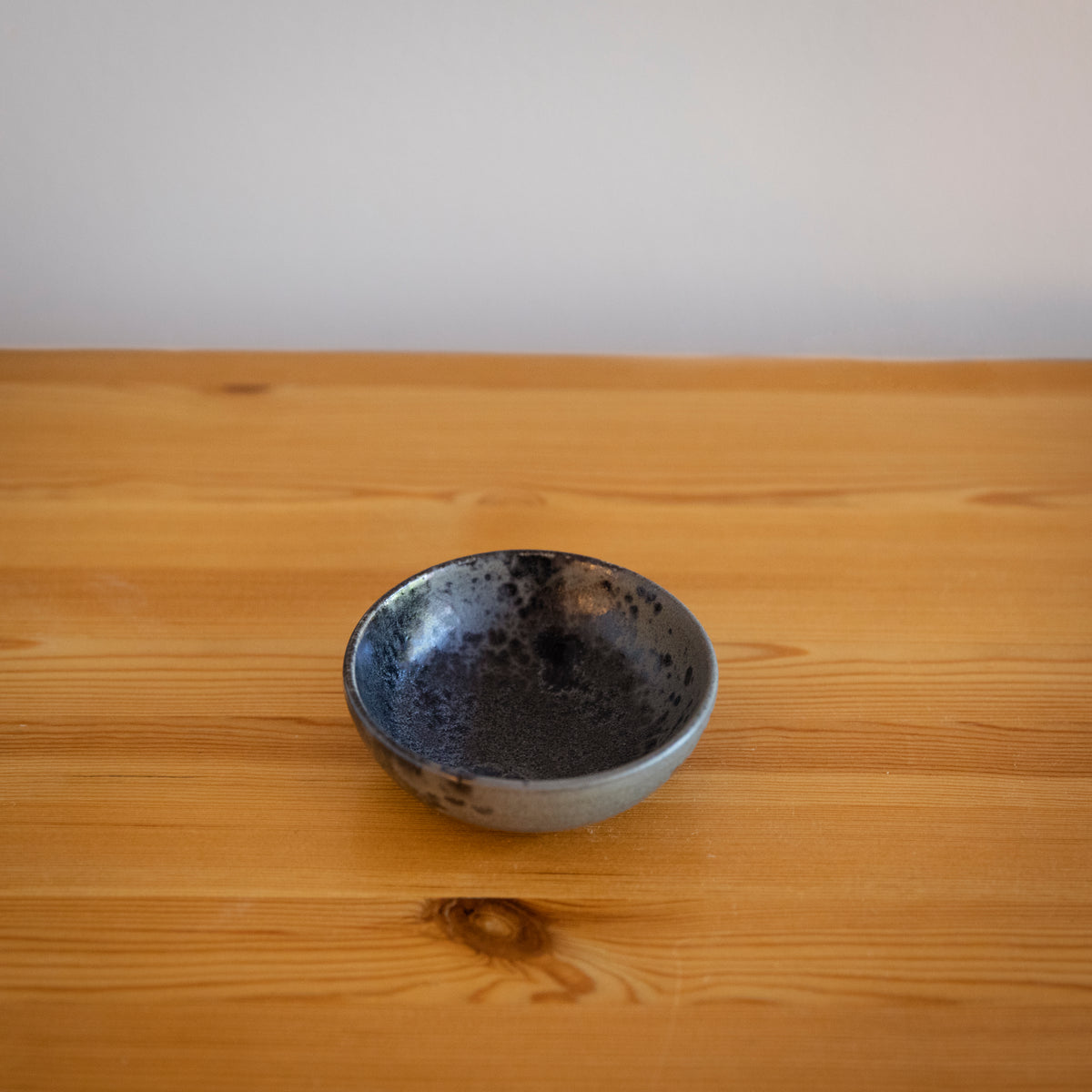 Bespoke Tiny Bowl / Black, Glaze E