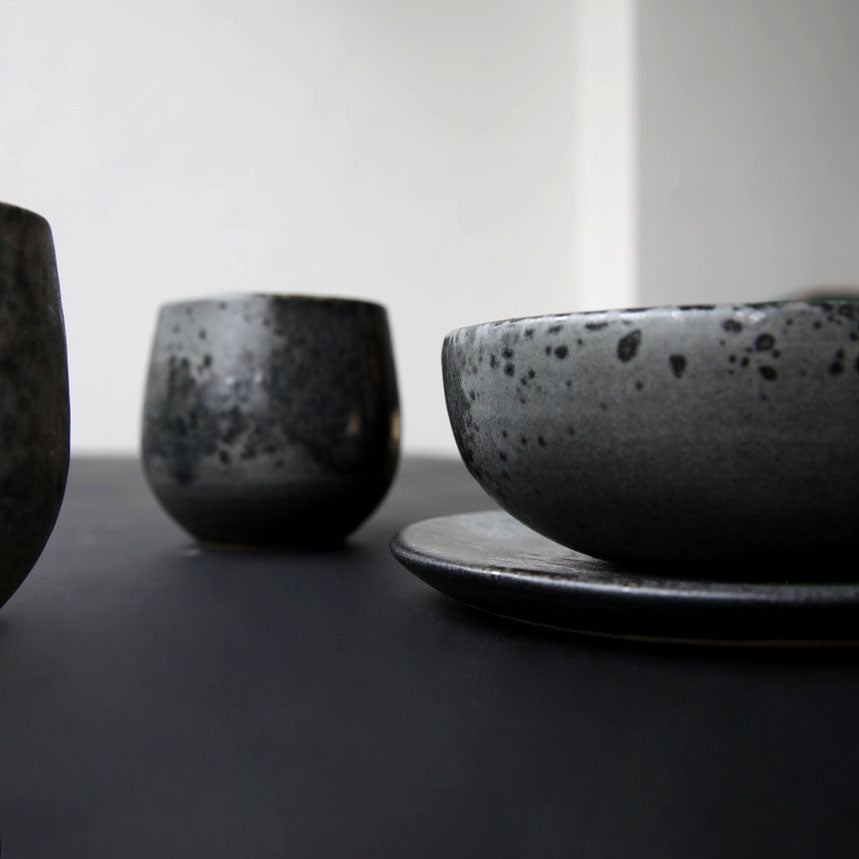 Small bowl by Kasper Würtz, featuring a ‘Shape 7’ glaze in finish E. This handcrafted ceramic piece reflects Würtz’s signature Nordic craftsmanship and refined glazing techniques.