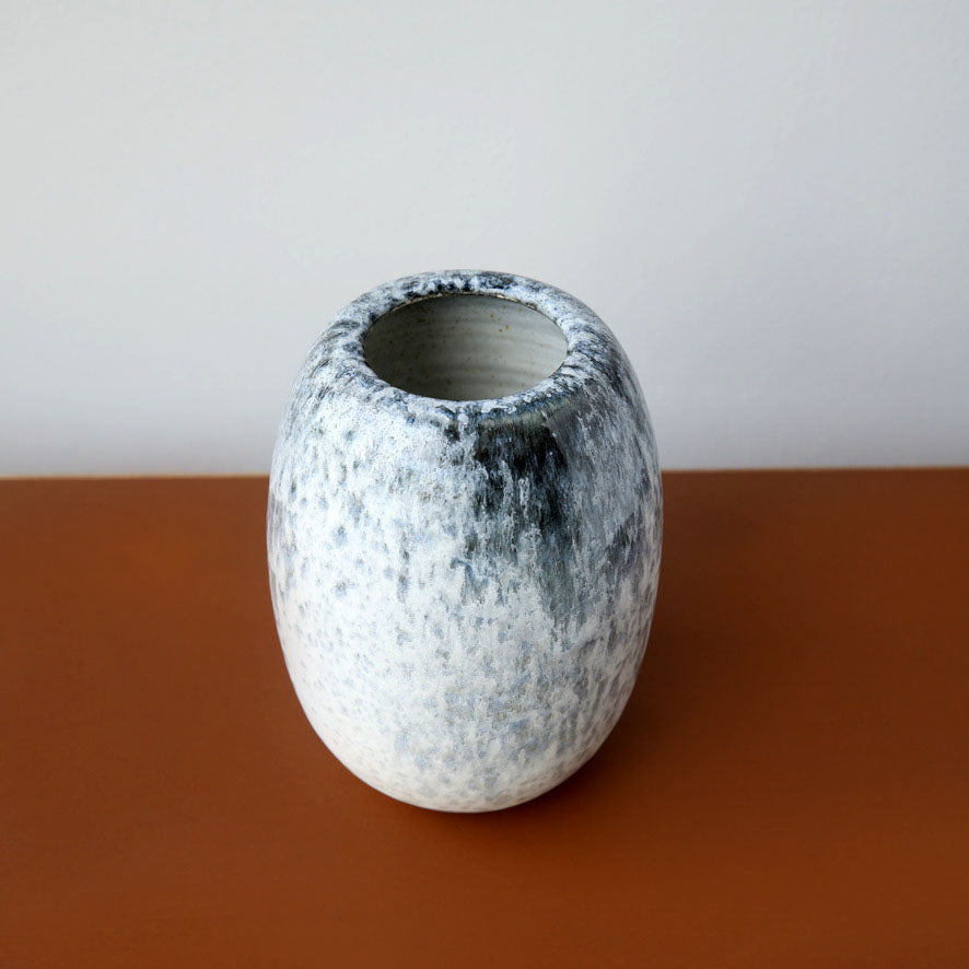 Egg Shaped Vase / White & Blue Glaze