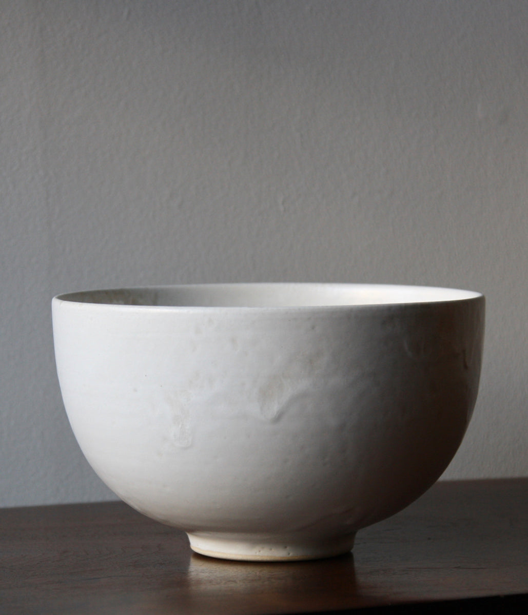 Large Deep Bowl / Ivory Glaze / Shape #12, Glaze I