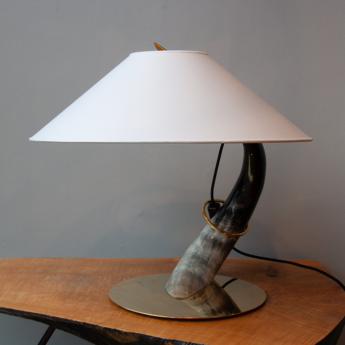 Polished Horn Table Lamp #7255 / Werkstätte Carl Auböck