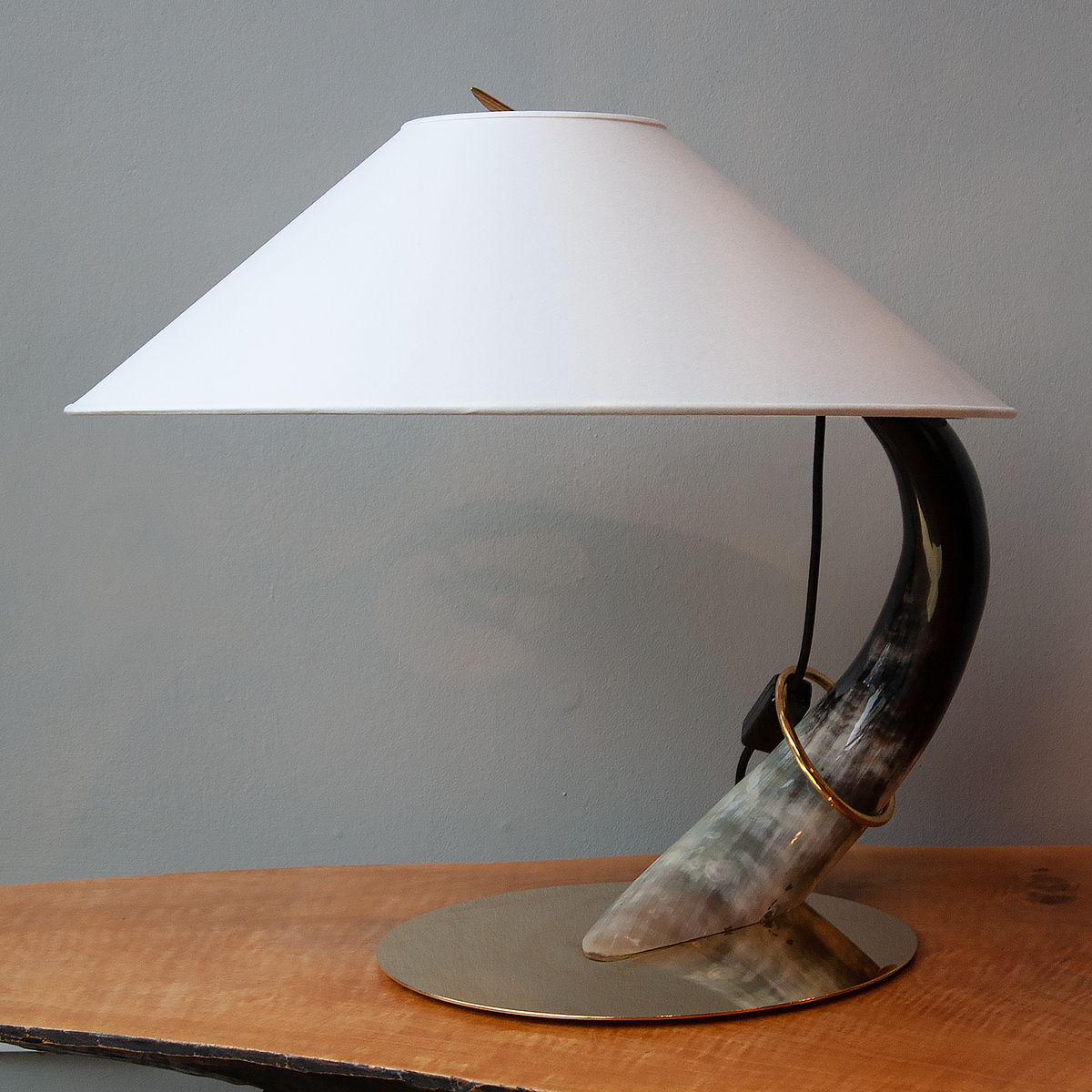Polished Horn Table Lamp #7255 / Werkstätte Carl Auböck