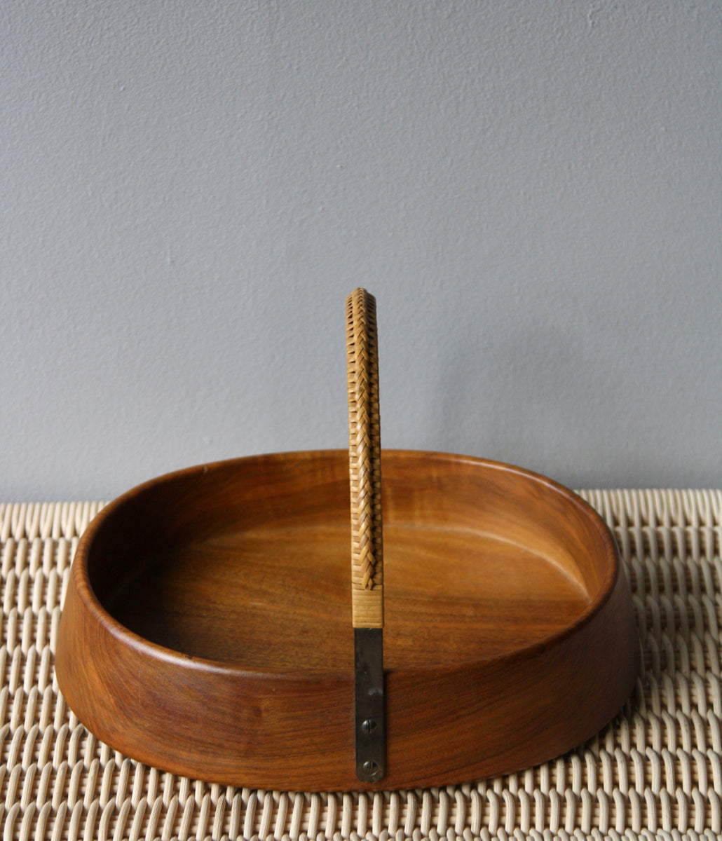 Nut Bowl / Carl Auböck