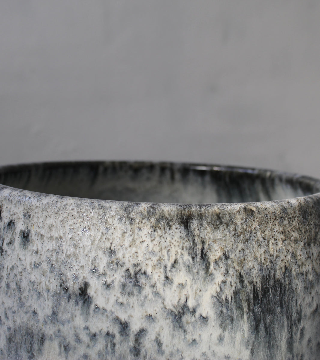 Big Bell Shaped Planter / Blue Glaze