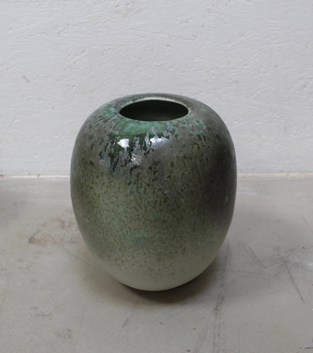 Rotund Vase <br> Grey & Green Glaze