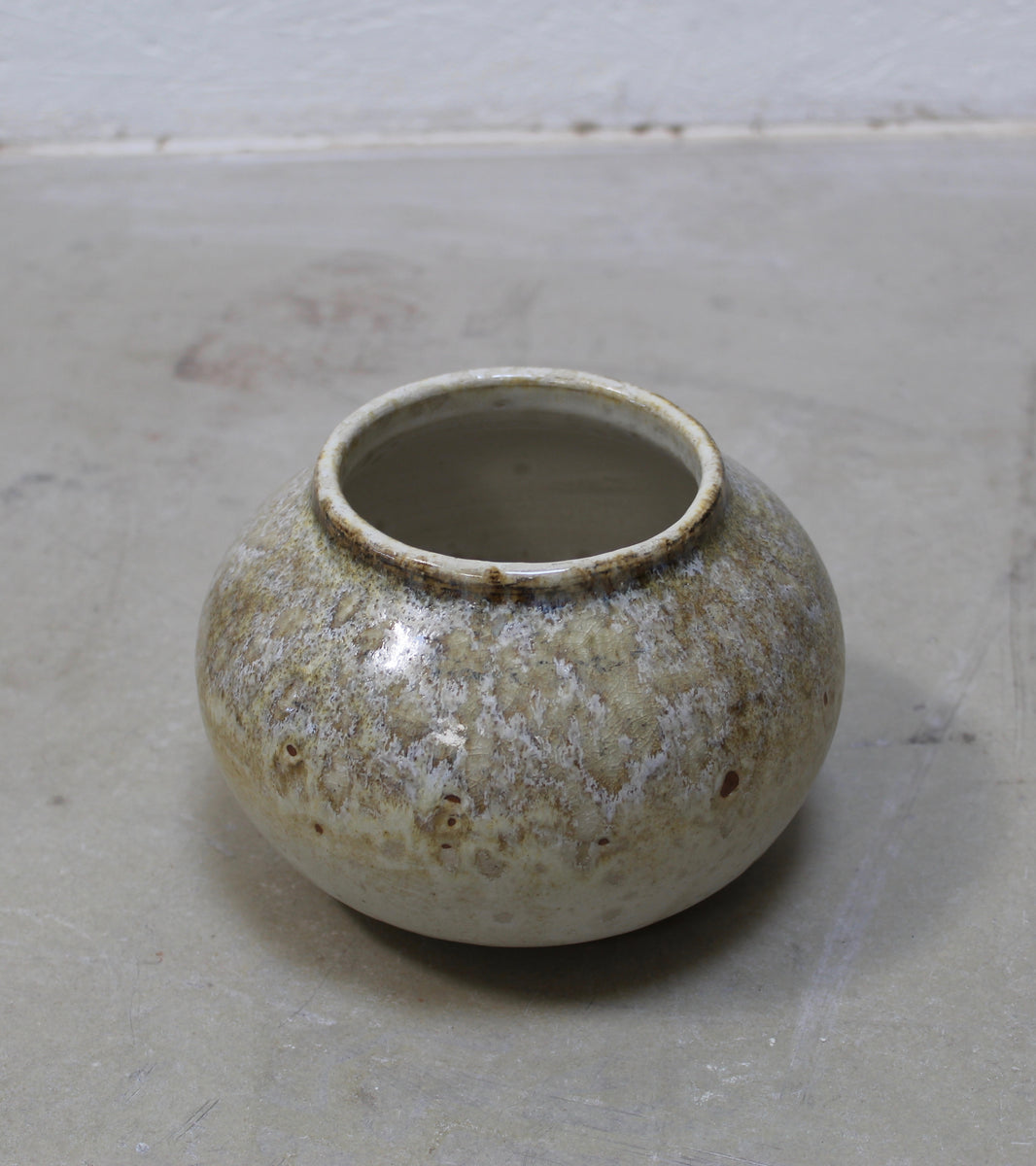 Ghilodi (Indian Ghee Pot) Shaped Vase <br> Sand Glaze