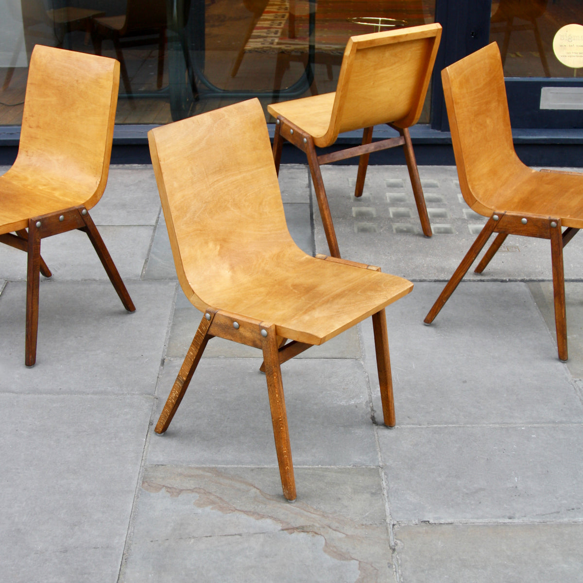 Six Wiener Stadthalle Chairs / Roland Rainer, 1952