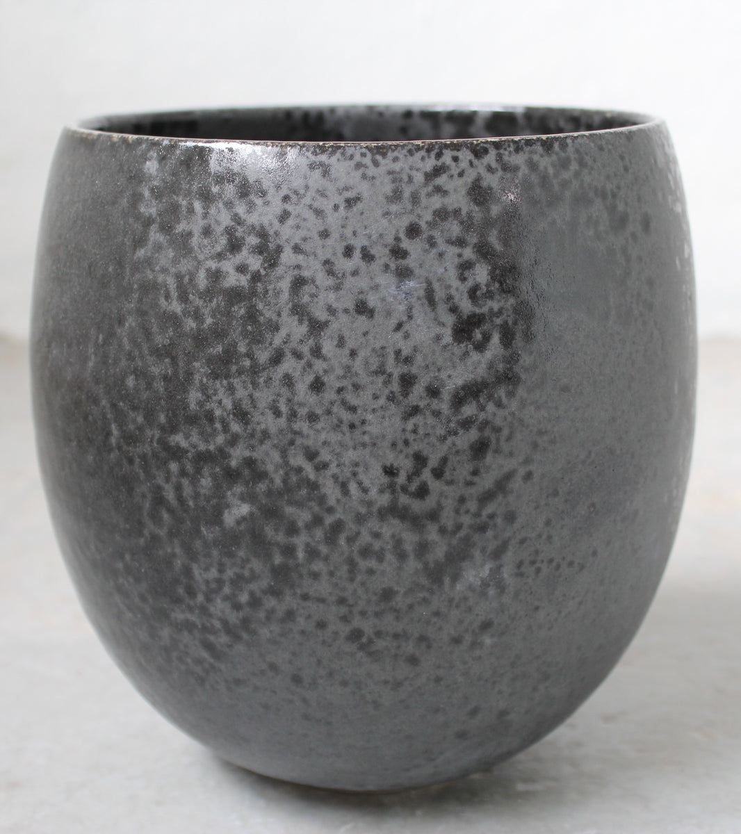 Curved Bell Shaped Planter <br> Black Glaze