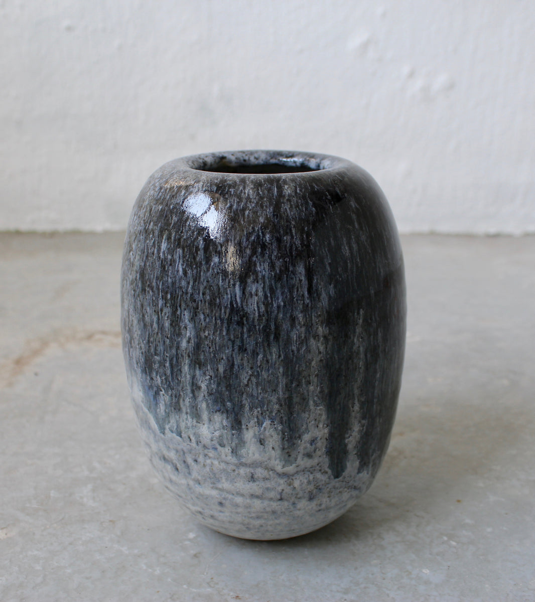 Egg Shaped Vase <br> Blue Glaze
