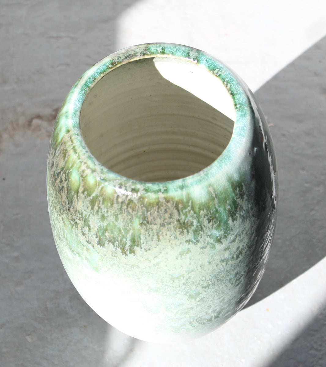 Big Ovoid Vase / Green Glaze