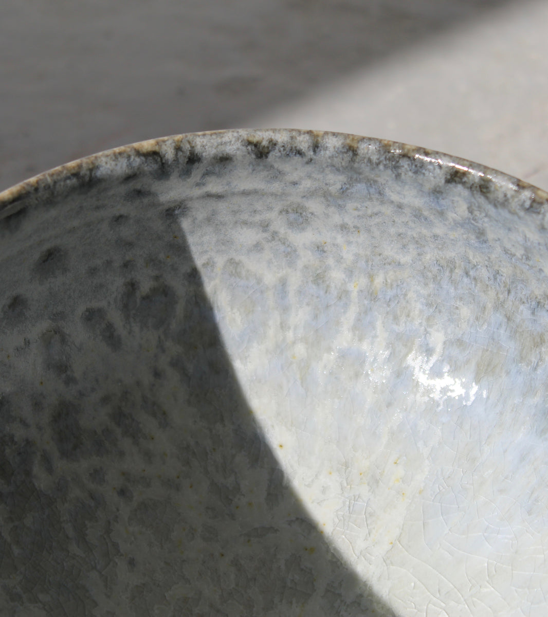 Small Cauldron Bowl <br> Grey Blue Glaze