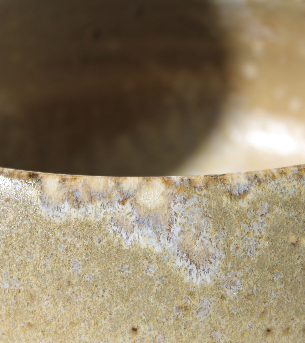 Large Cauldron Bowl <br> Sand Glaze