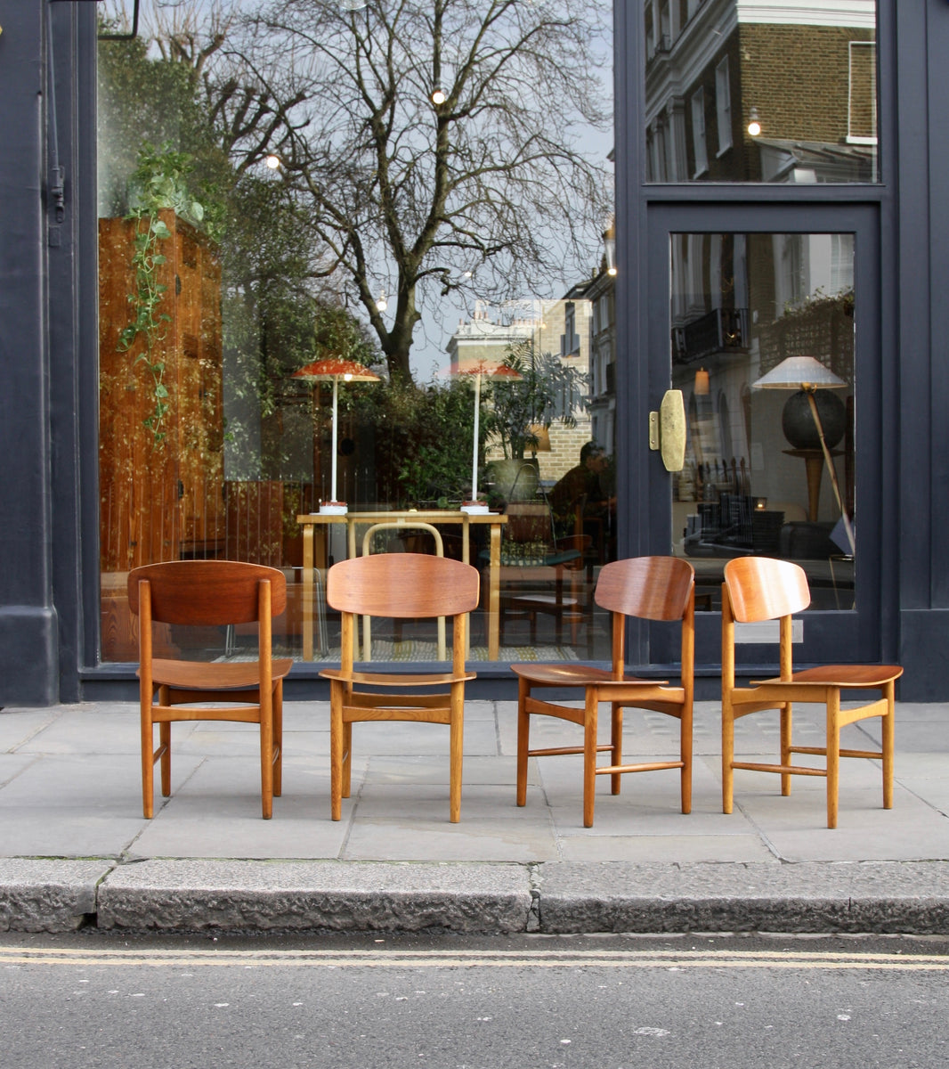 set of 8 Scandinavian dining chairs