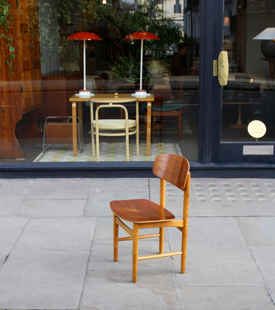 Set of Eight / Model #156 Chairs / Børge Mogensen
