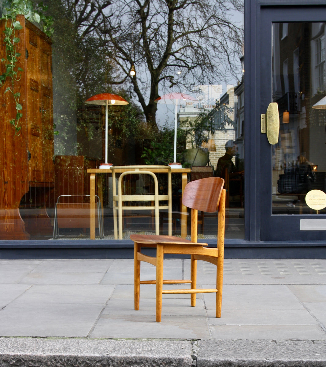 Set of Eight / Model #156 Chairs / Børge Mogensen