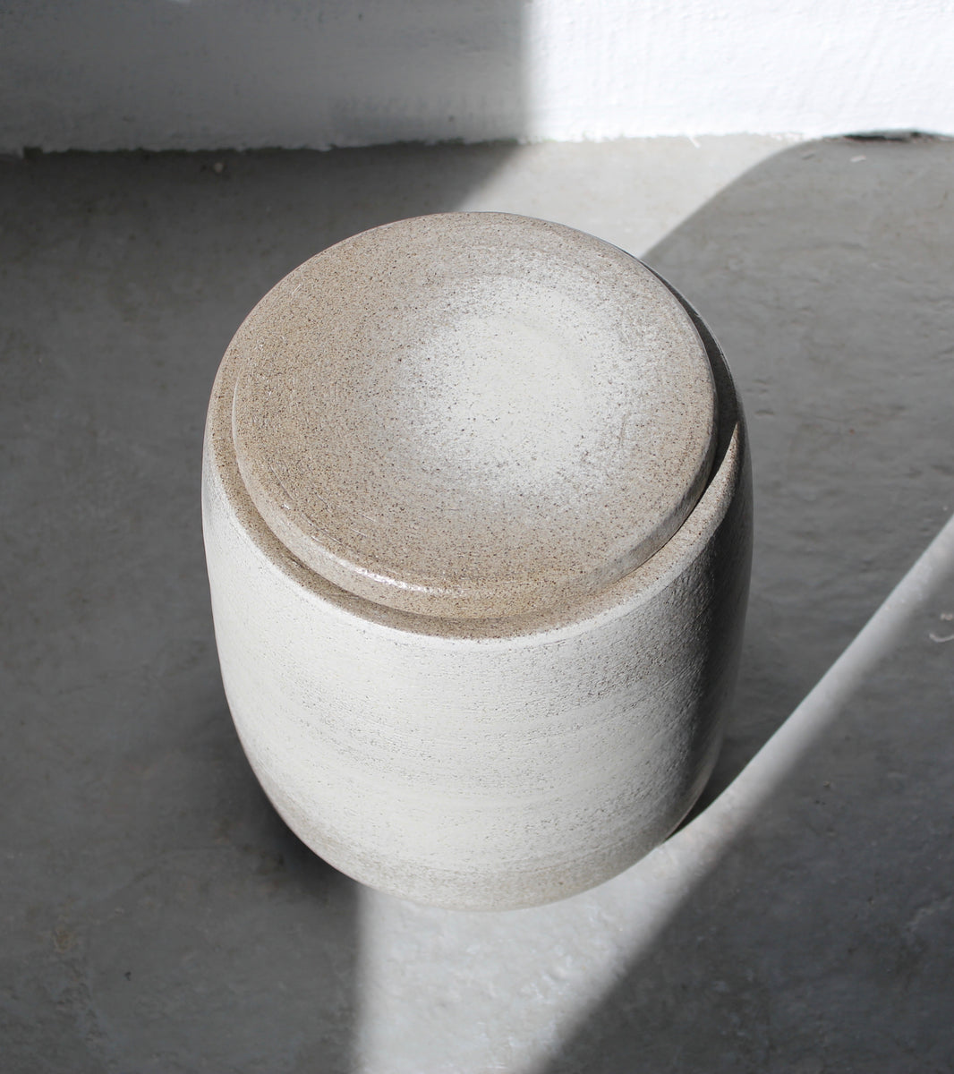 Lidded Tub <br> Chamotte Clay, Clear Glaze
