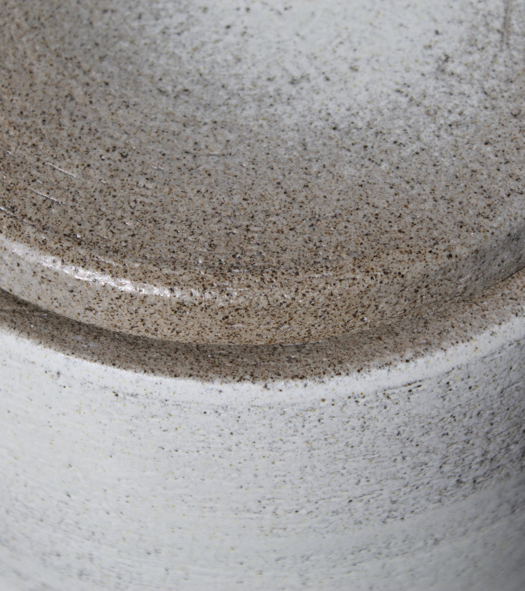 Lidded Tub <br> Chamotte Clay, Clear Glaze