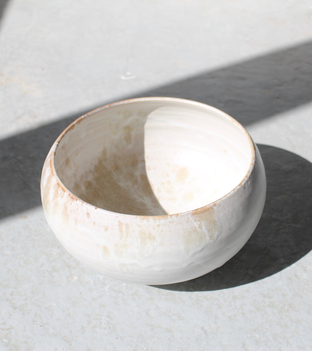 Small Cauldron Shaped Bowl <br> White & Mauve Glaze