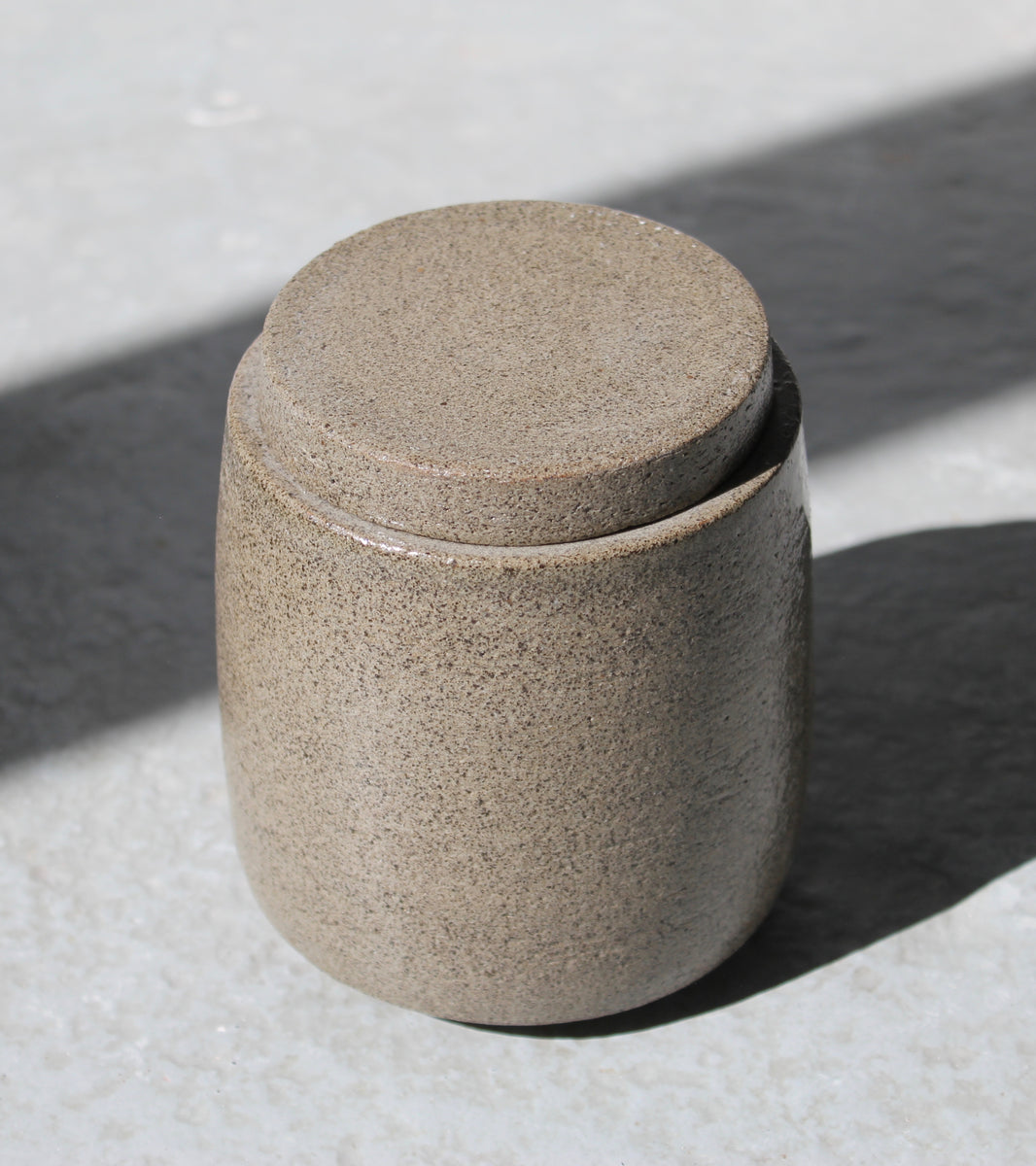Lidded Jar <br> Chamotte Clay, Clear Glaze
