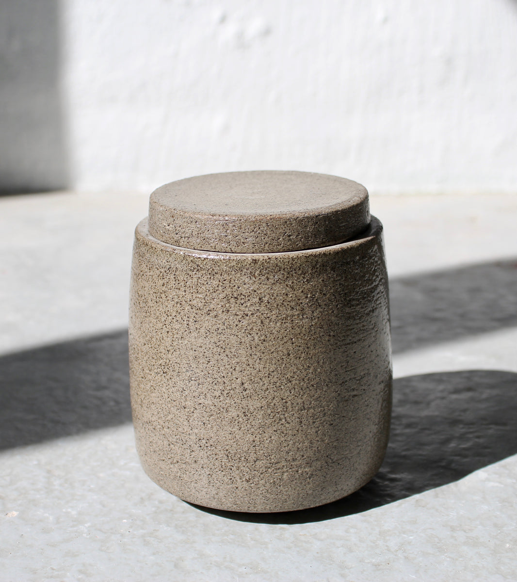 Lidded Jar <br> Chamotte Clay, Clear Glaze