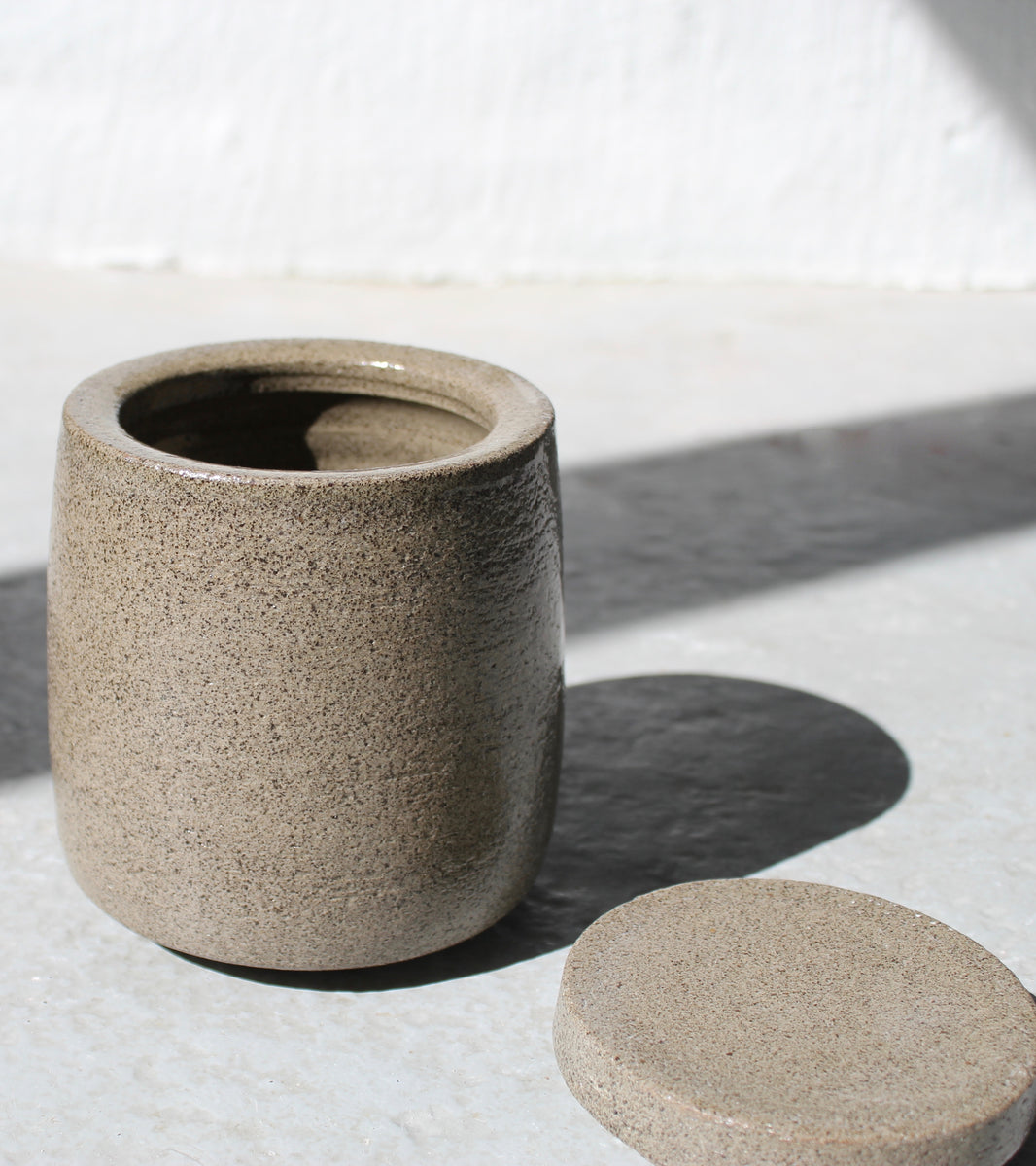 Lidded Jar <br> Chamotte Clay, Clear Glaze