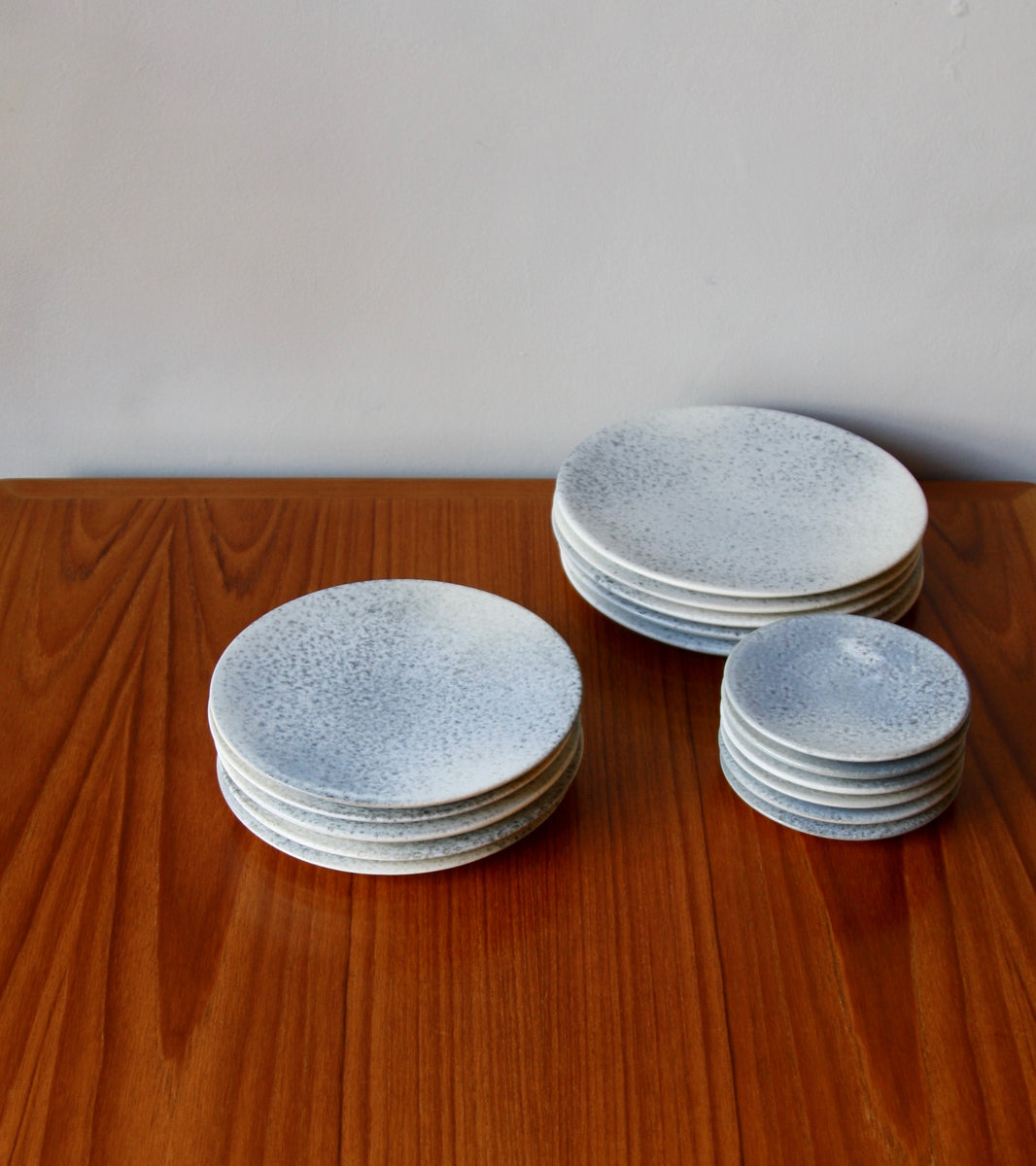 Medium Flat Plate / Stone Blue / Shape #5, Glaze J