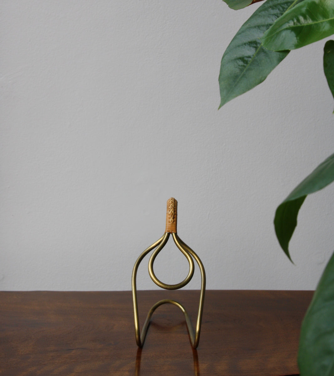 Wine Cradle / Carl Auböck