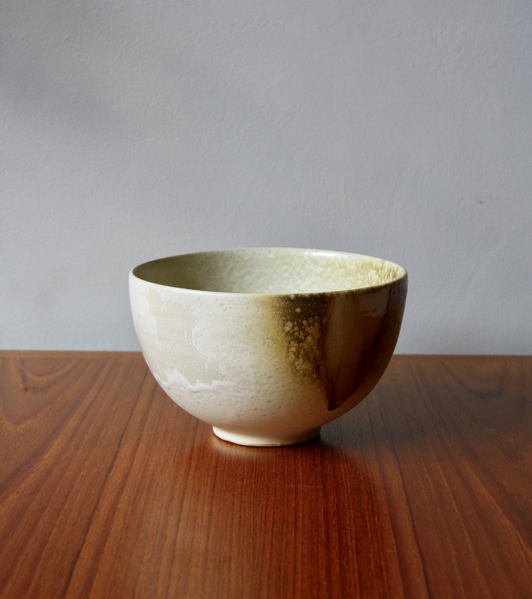 Large Deep Bowl / White & Yellow / Shape #12, Glaze C