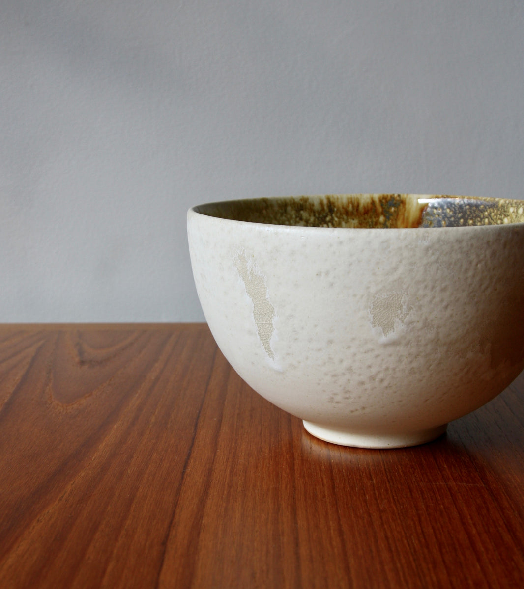 Large Deep Bowl / White & Yellow / Shape #12, Glaze C