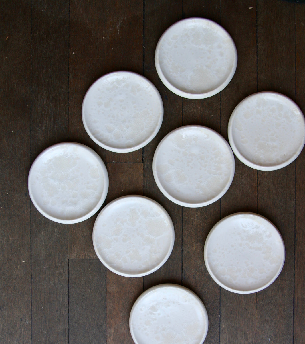 Small Rimmed Plate / Ivory / Shape #2, Glaze I