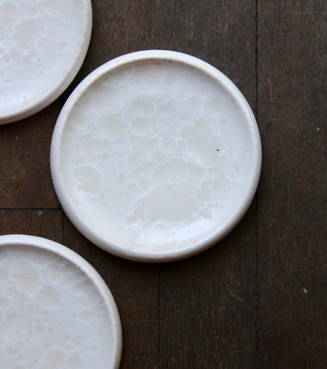 Small Rimmed Plate / Ivory / Shape #2, Glaze I