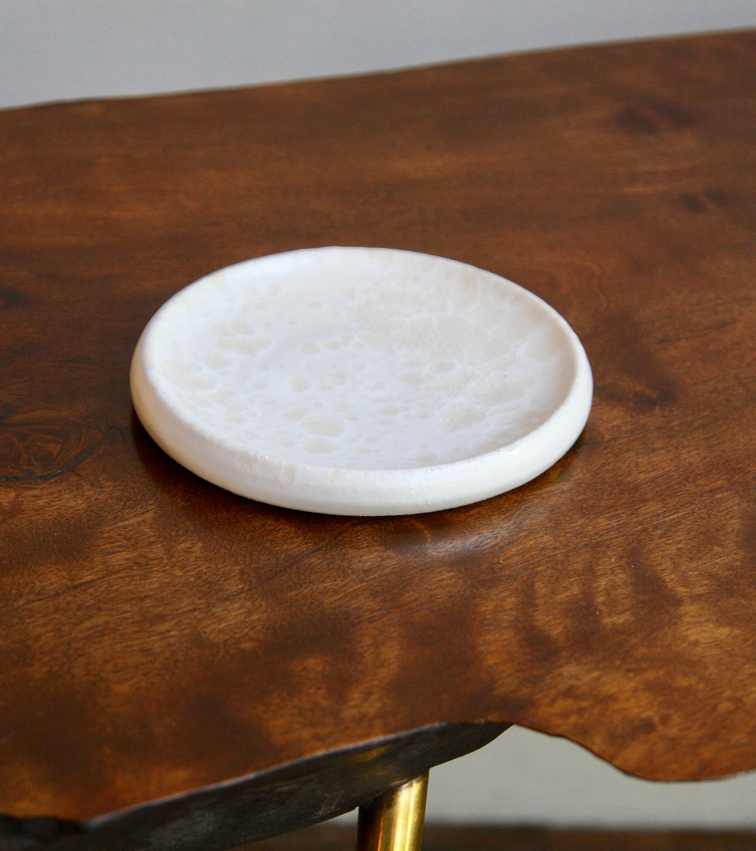 Small Rimmed Plate / Ivory / Shape #2, Glaze I