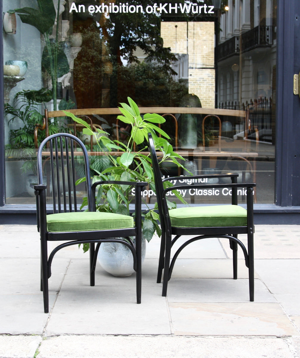 A Pair of Black Lacquered Bentwood Armchairs / J & J Kohn / Circa 1910