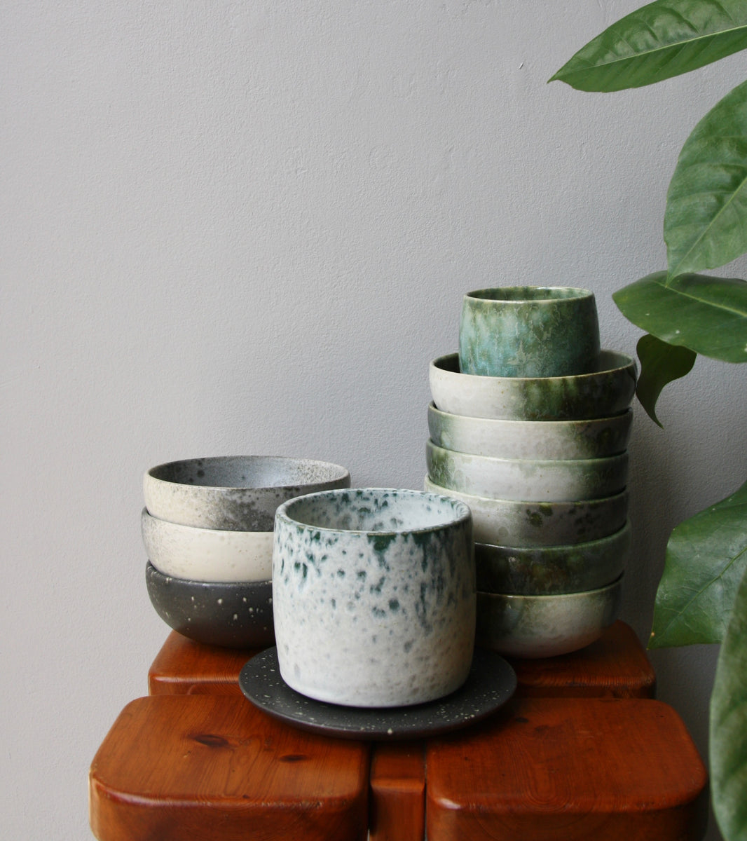 Short Brush Pot Vase <br> Peacock Blue Glaze