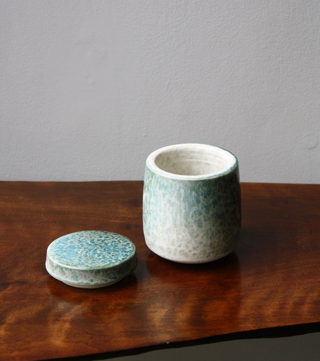 Small Lidded Jar / White & green glaze