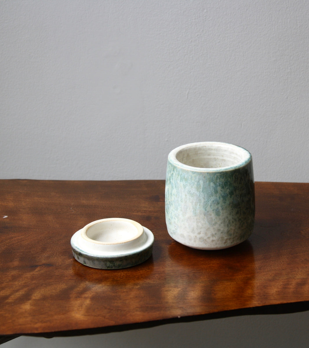 Small Lidded Jar / White & green glaze