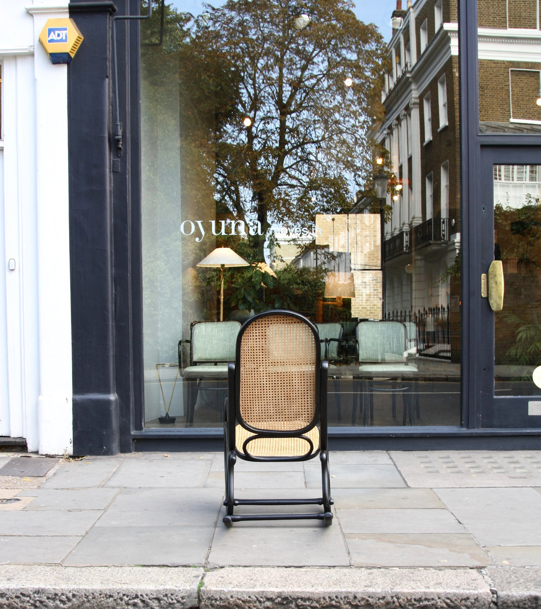 No*10 Rocking Chair / Michael Thonet